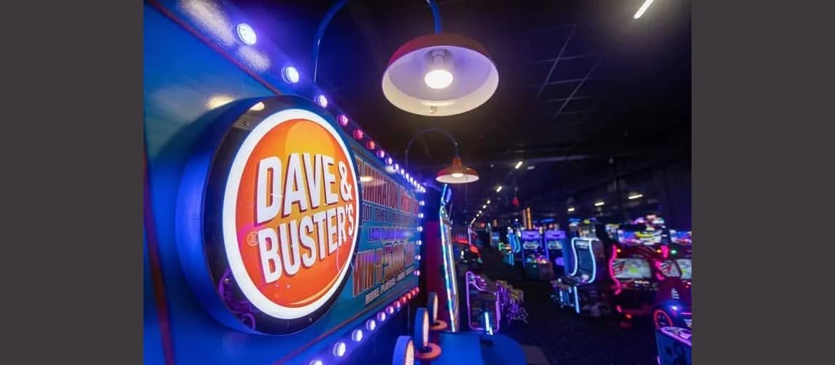 Dave & Buster's