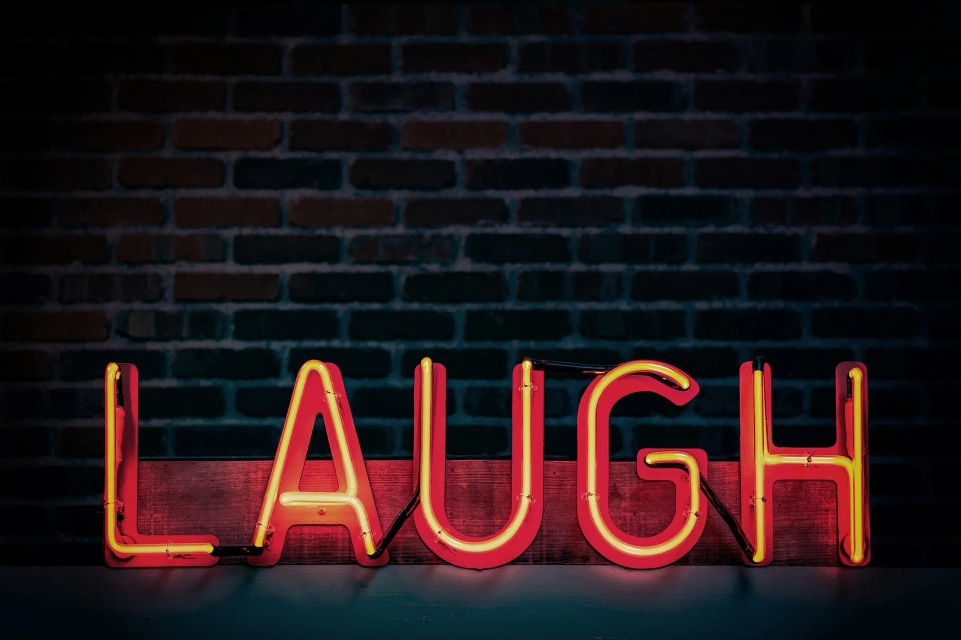 FREE ADULT COMEDY